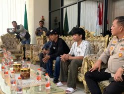 Sekda Tak Hadir, TGW Walk Out dari Audiensi Pengelolaan Dana Hibah