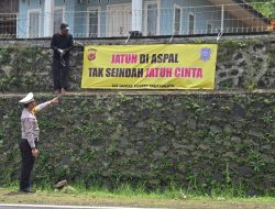 Cara Unik Satlantas Polres Tasikmalaya Ingatkan Keselamatan, Curi Perhatian Publik