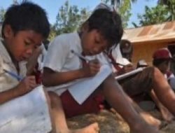 Buku yang Terlalu Mahal Untuk Seorang Anak