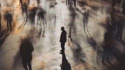 Ketika Pengakuan Orang Lain Lebih Nyaring Dari Suara Sendiri