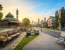 Dua Dunia Satu Iman, Catatan Seorang Santri di Tengah Riuhnya Kampus