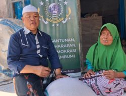 Dicoret dari Bansos, Lansia di Kawalu Tasikmalaya Terima Bantuan Yayasan Padi