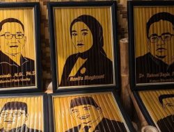 Unik dan Artistik, Lukisan Bambu Karya Warga Tasikmalaya Diminati hingga Luar Negeri