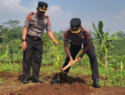 Peduli Lingkungan, Serdik Sespimma Polri Gelar Aksi Penghijauan di Salawu Tasikmalaya