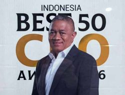Presdir JNE Mohamad Feriadi Soeprapto Dinobatkan sebagai Pemimpin Terbaik