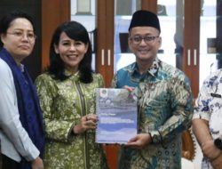 Kampung Naga Jadi Fokus Kajian HPL, Bupati Cecep Tekankan Perlindungan Masyarakat Adat