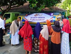 Sambut Hari Bhayangkara ke-80, Polres Tasikmalaya Salurkan 8.000 Liter Air Bersih dan 100 Paket Sembako