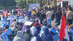 Ribuan Pendukung Program Presiden Gelar Aksi Damai di Kantor Bupati Tasikmalaya