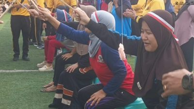 Tak Ada Sekat, Polisi dan Warga Tasikmalaya Adu Seru di Lomba HUT RI