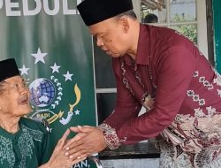 Ustad Umuh Tak Lagi Mampu Mengajar Ngaji, Save Jompo Padi Datang Membawa Amanah