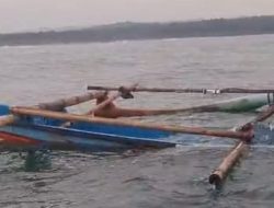 Perahu Terbalik Dihantam Ombak, Dua Nelayan Cipatujah Hilang di Laut