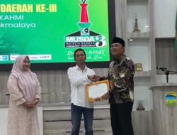 KAHMI Kabupaten Tasikmalaya Beri Penghormatan kepada Dua Tokoh Perintis HMI Cipasung